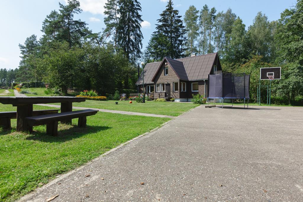 Poilsio Baze Pension Latežeris Buitenkant foto